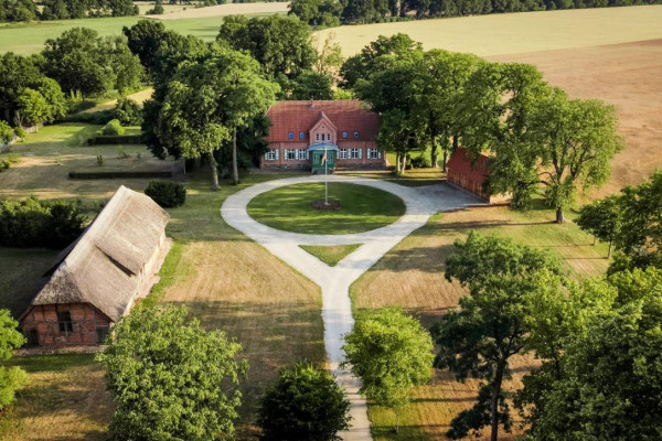 Herzlich willkommen im Herzoglichen Forsthof Stolpe