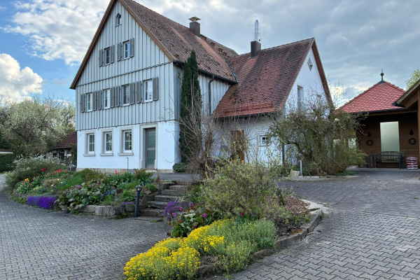 Ferienhaus im stillen Hain