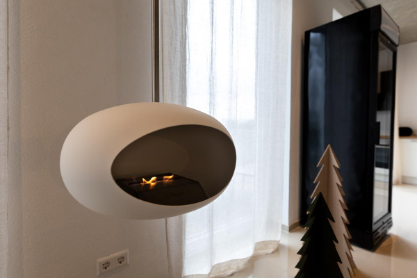 Le Feu - Ikonischer Kamin 